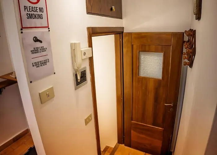 דירה La Vista Del Lupo צ'יביטלה אלפדנה